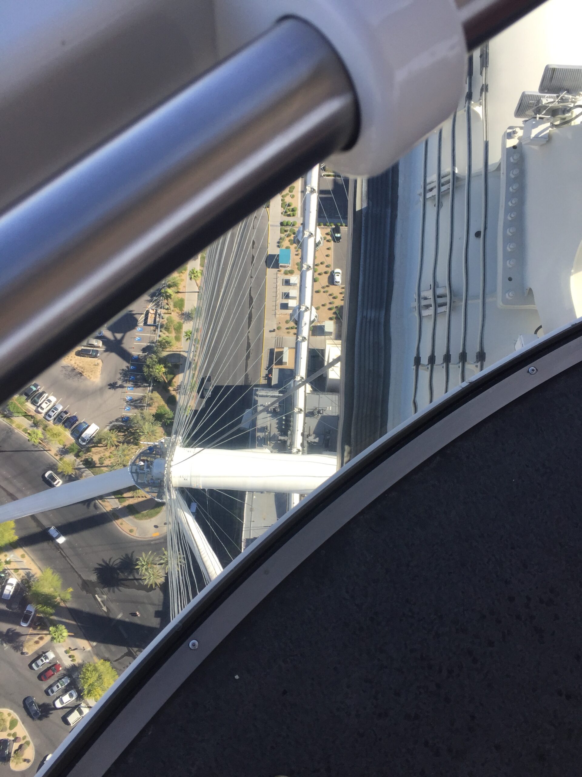 alt="the spokes of the high roller frame"