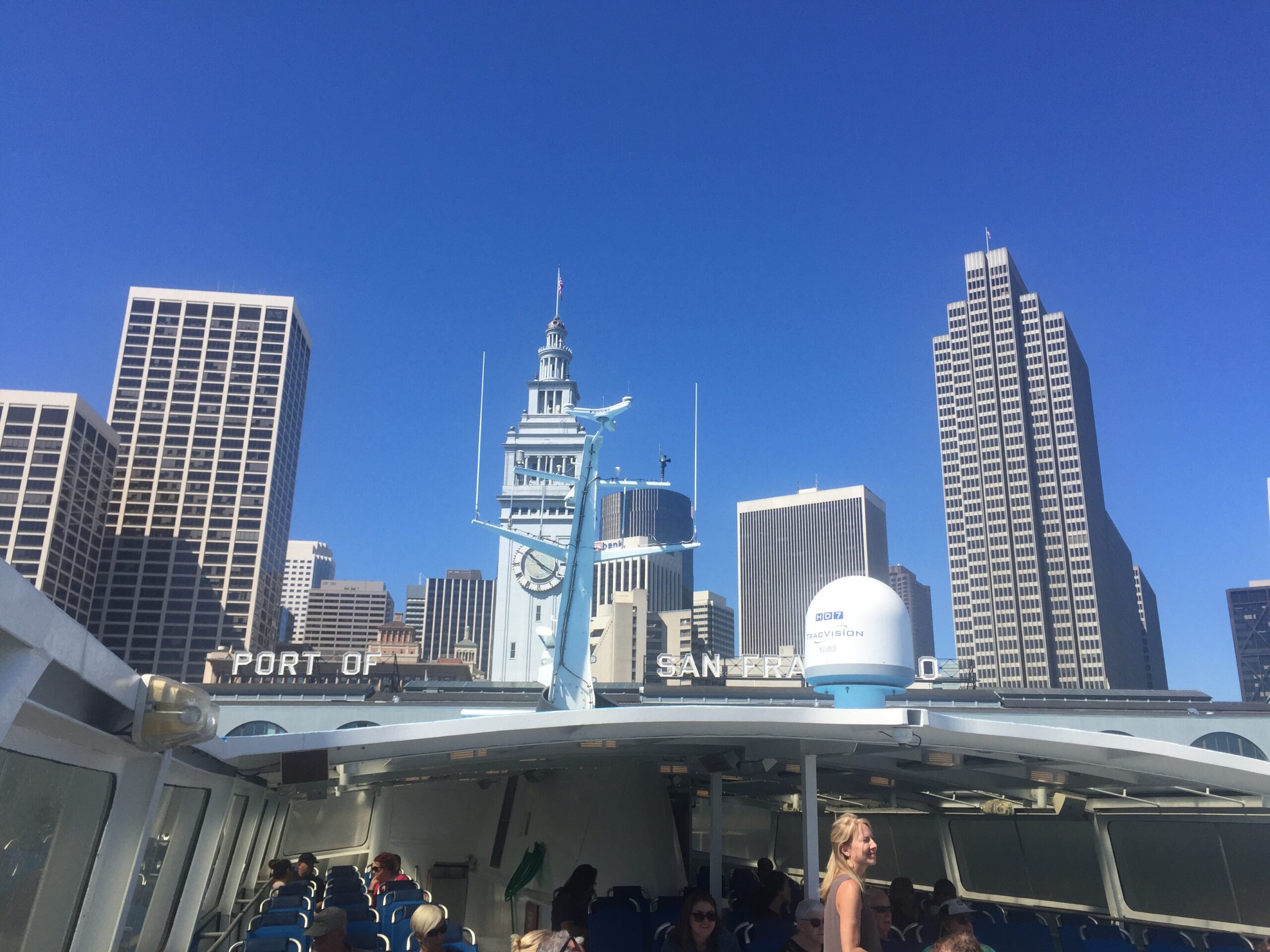 alt="San Francisco buildings"