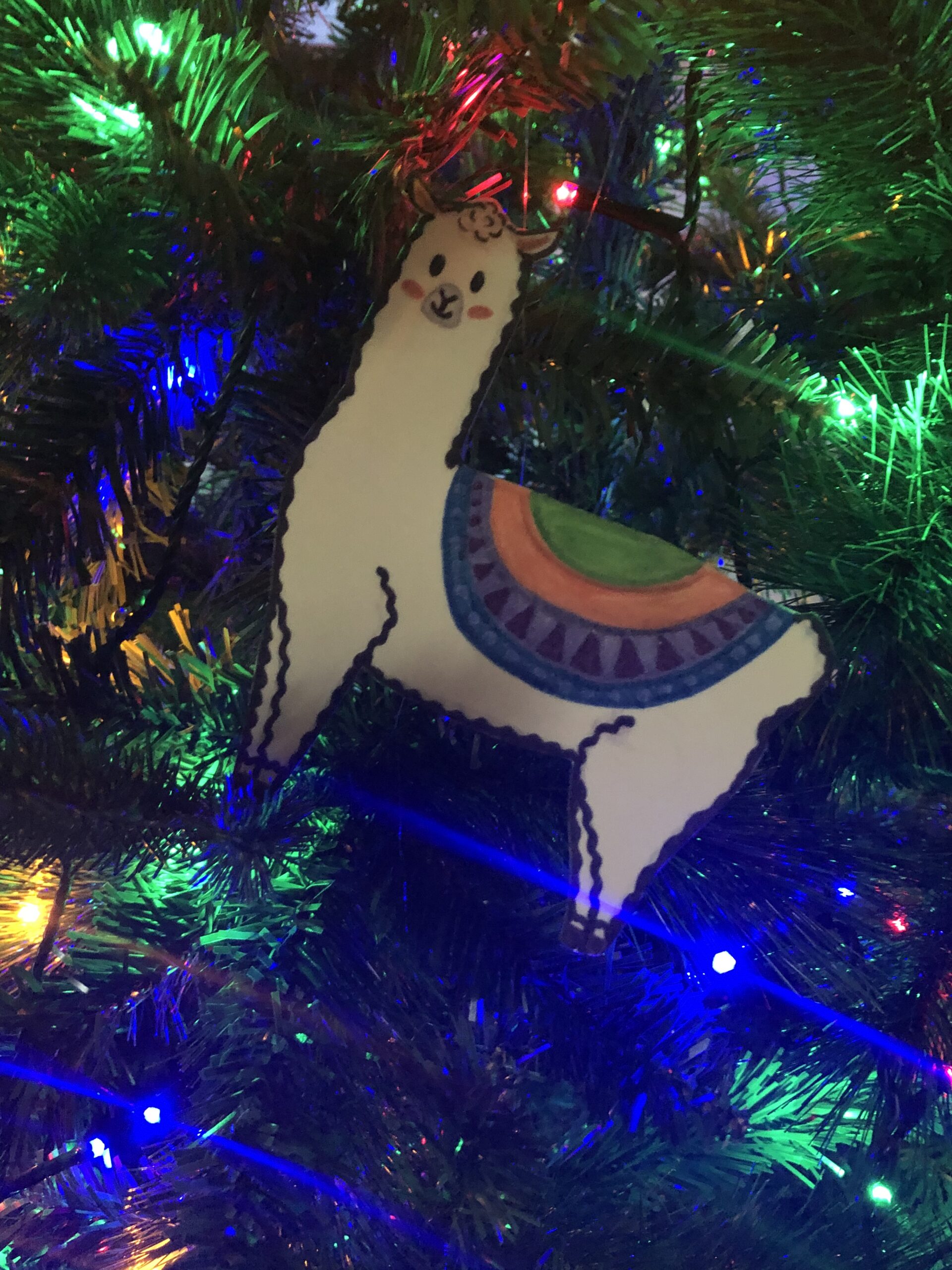 alt="llama decoration"