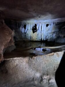 alt=Inside raccoon mountain"