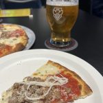 alt"slice of pizza & glass of beer"