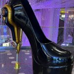 alt="a giant model of a high heeled shoe in a Las Vegas Mall"