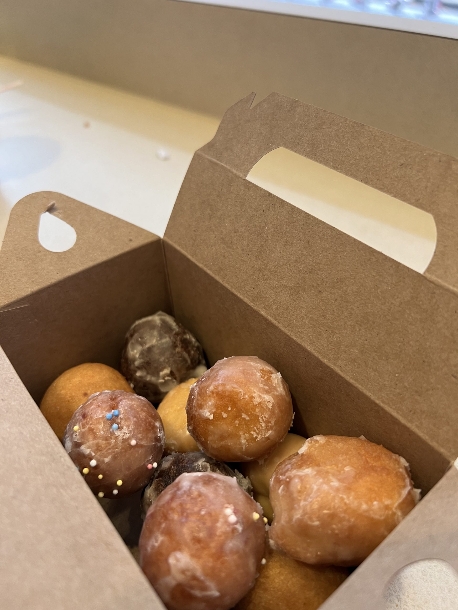 alt="doughnut holes"