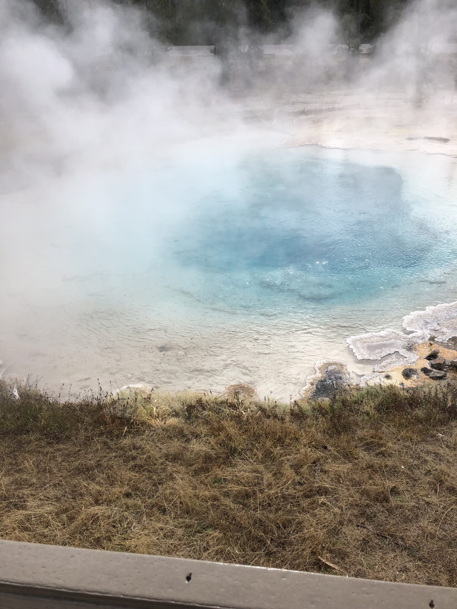 alt="hot spring water"