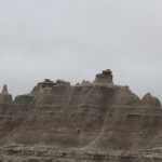 alt="rocky peaks in the Badlands"